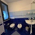 Casa Dade *