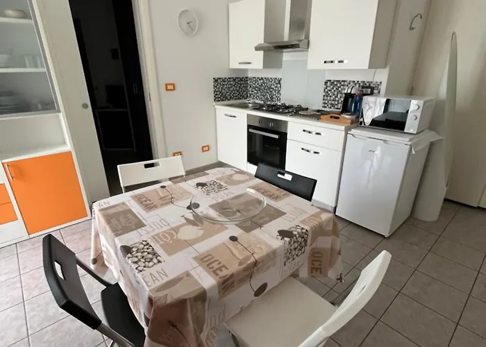 Casa Dade * Лоано
