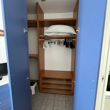 Casa Dade *