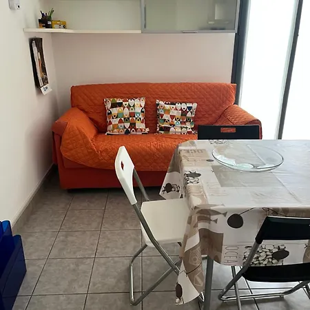 Casa Dade דירה *