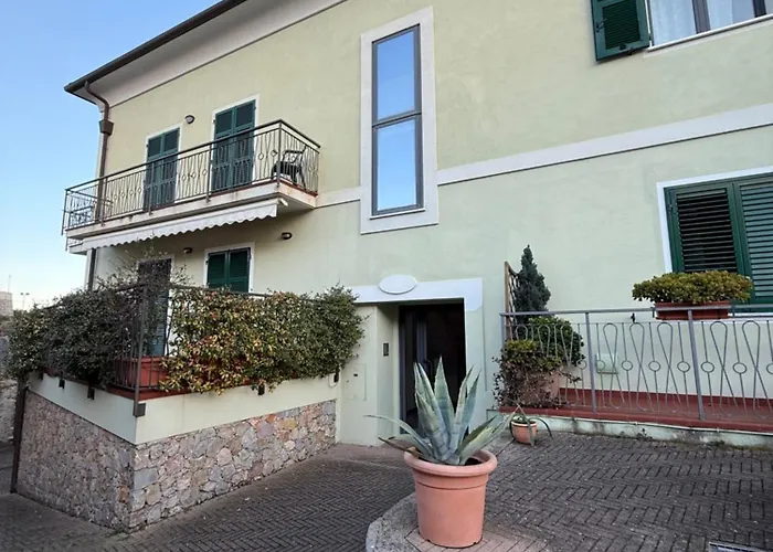 Casa Dade Apartman Loano